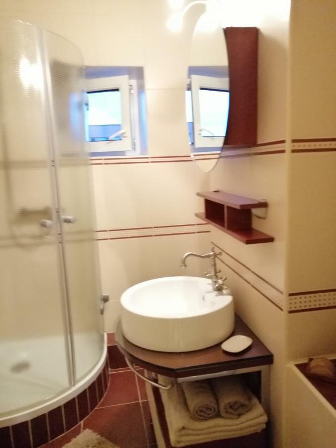 Carpatilor Residence براشوف المظهر الخارجي الصورة